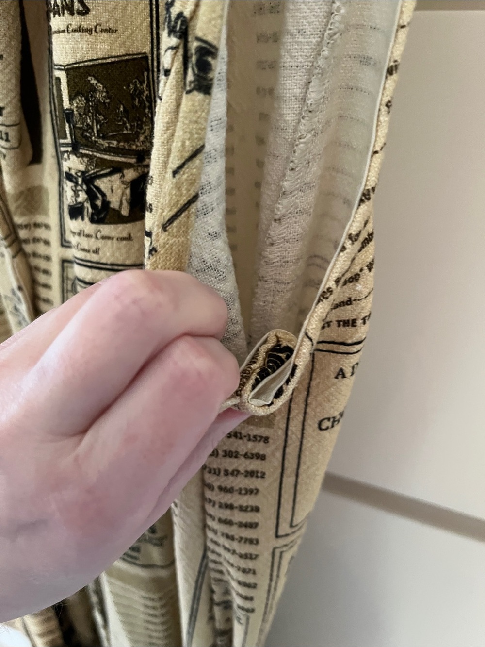 Fashion Brand Company 1X Sleeveless Newspaper-Print Shirt Dress in Yellow Pages - Picture 12 of 15